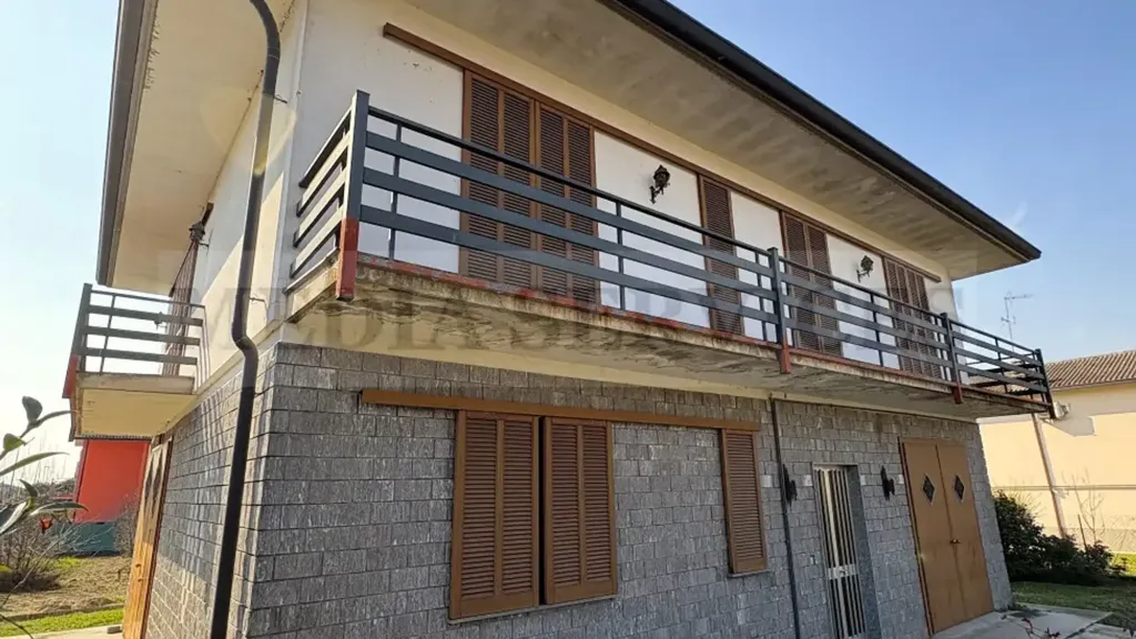 Exterior - Villa with Garden in Garlasco