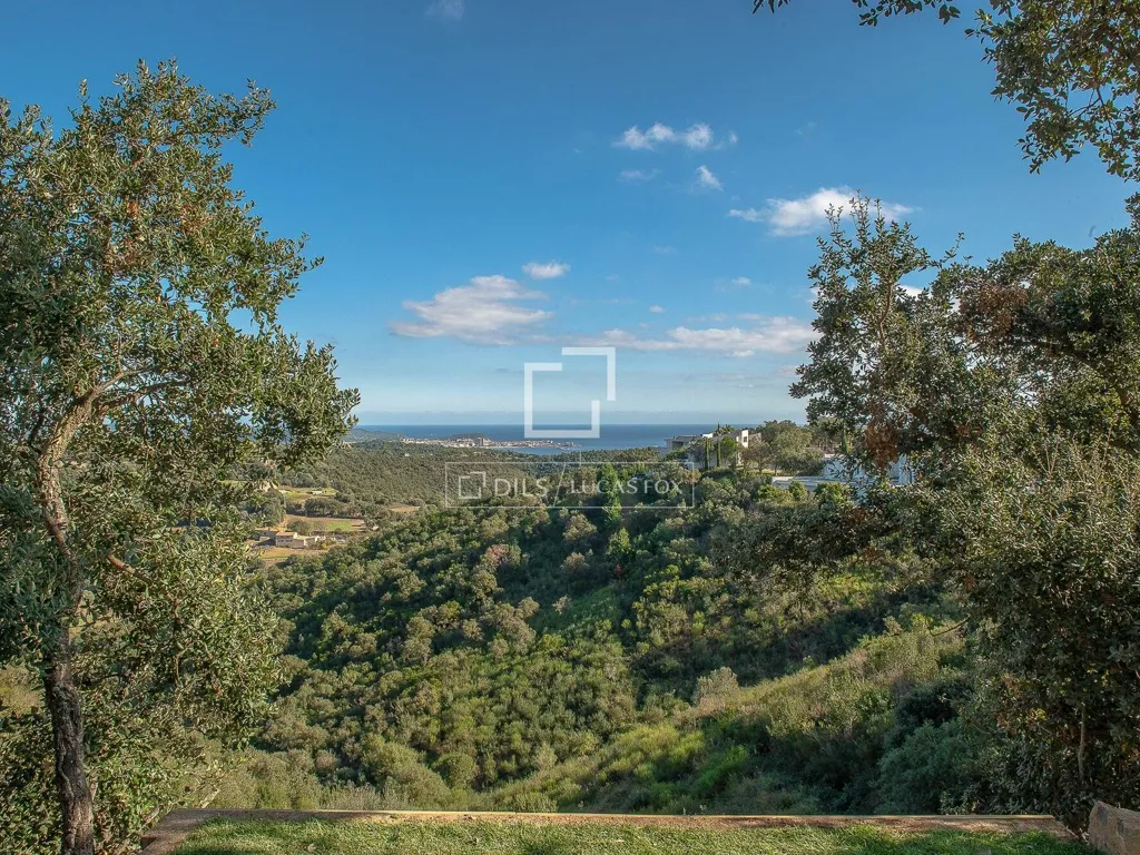 Jardin - Newly Built Villa with Sea Views in Platja d'Aro