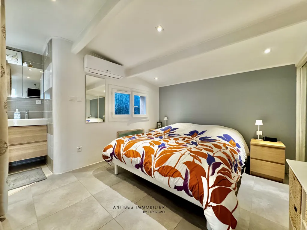 Chambres - Maison Individuelle avec Piscine à Mougins