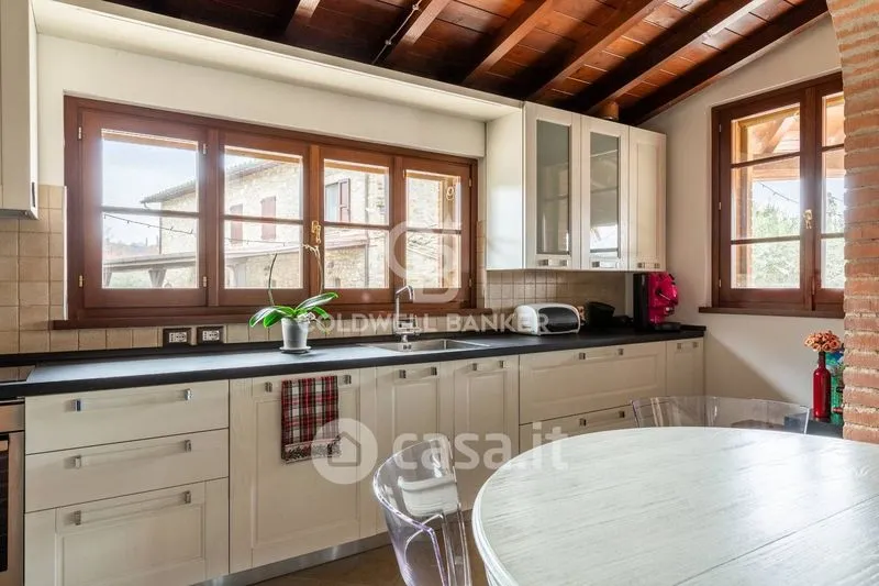 Cucina - Rustic Umbrian Casale with Two Units in Perugia