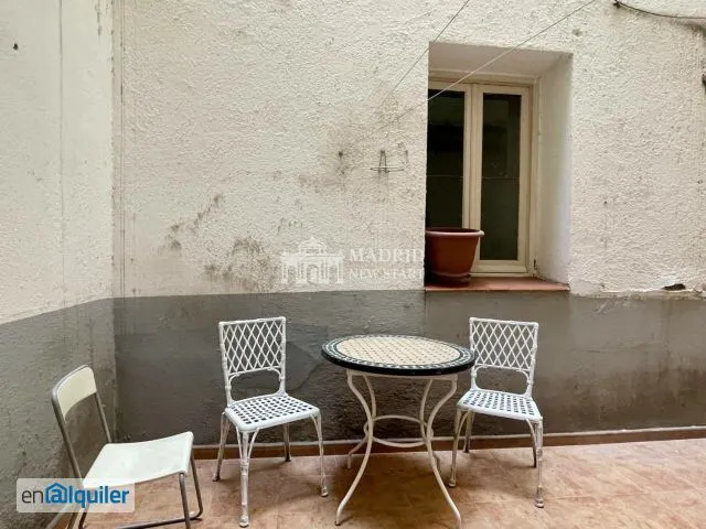 Aed - Fully Furnished Flat with Patio in Chamberí