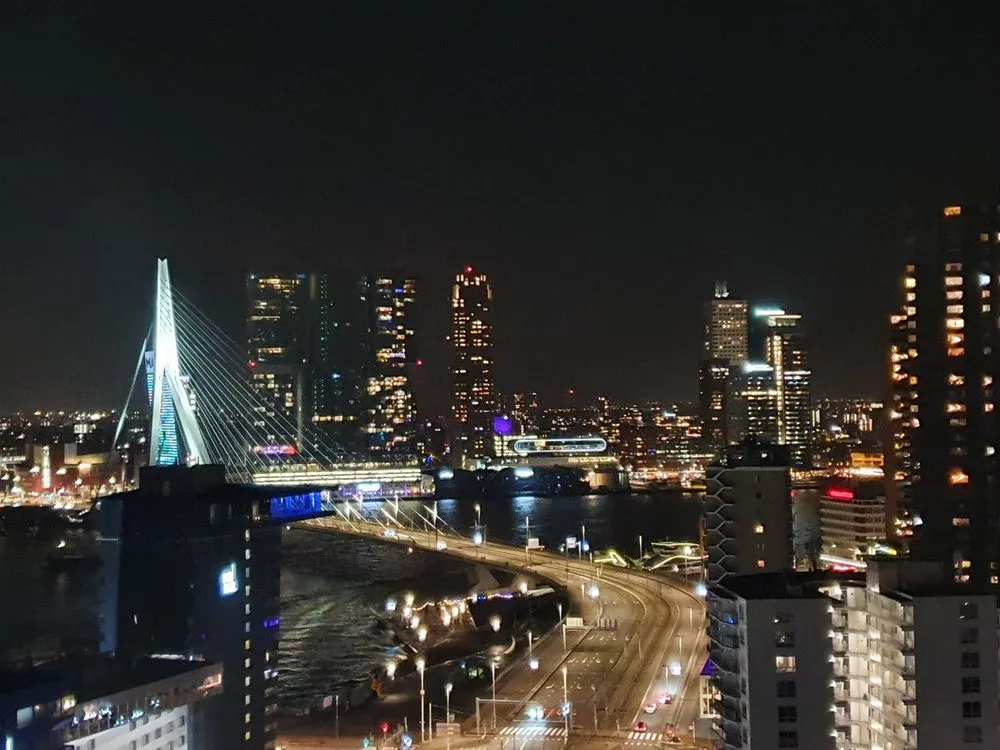 Balcone - Luxury Apartment in The CoolTower, Rotterdam