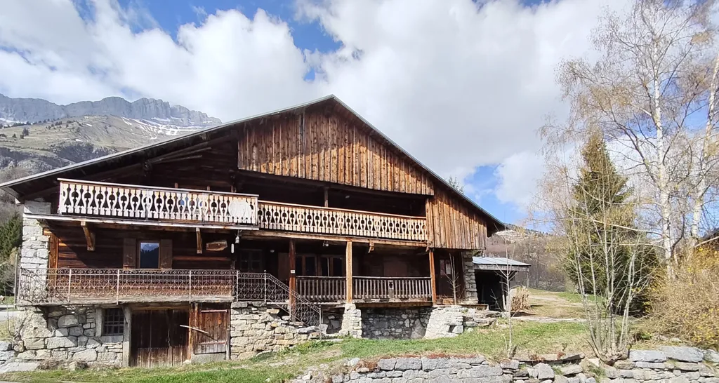 Välivaade - Authentic Chalet with Grange in La Giettaz