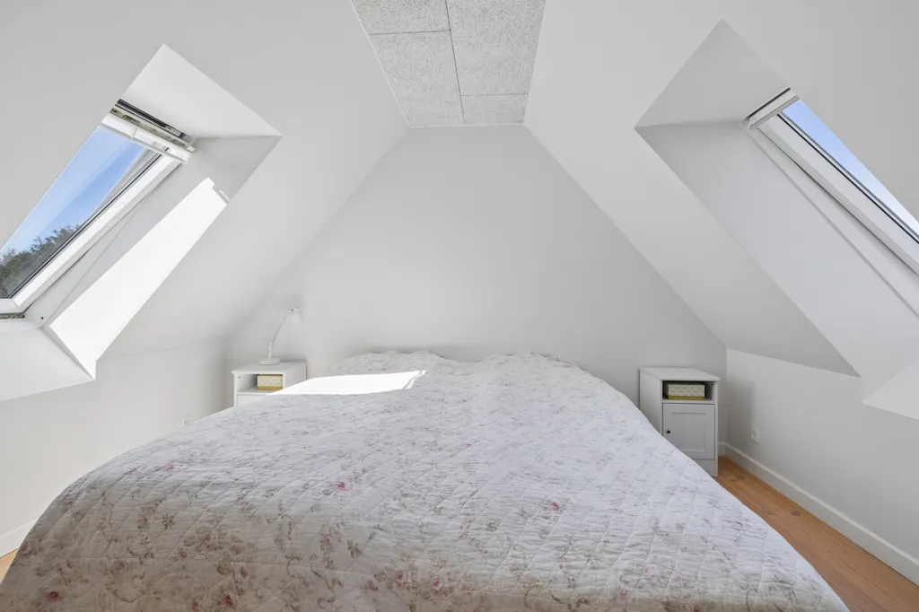 Chambres - Maison 17 pièces à Årslev