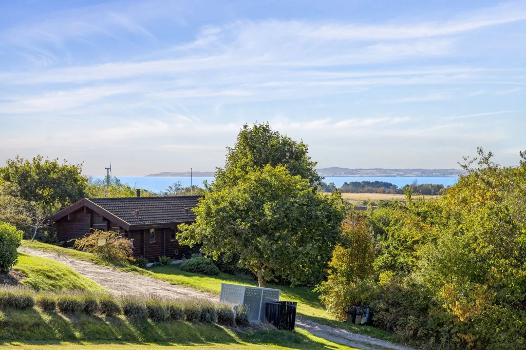 3-toaline maja asukohas Ebeltoft