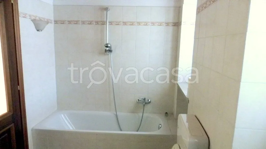 Vannitoad - Restored Casale with Private Garden in Cavour