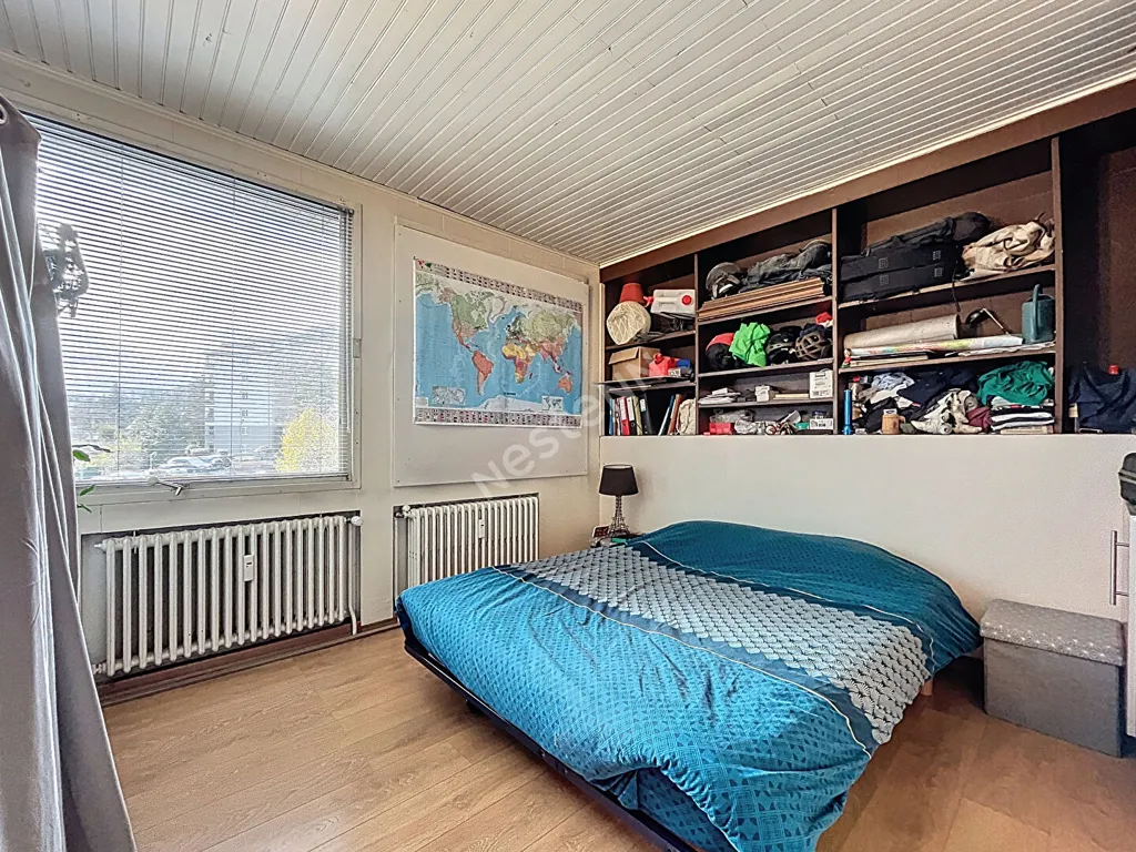 Chambres - Appartement 2 Pièces avec Jardin Privé à Annecy