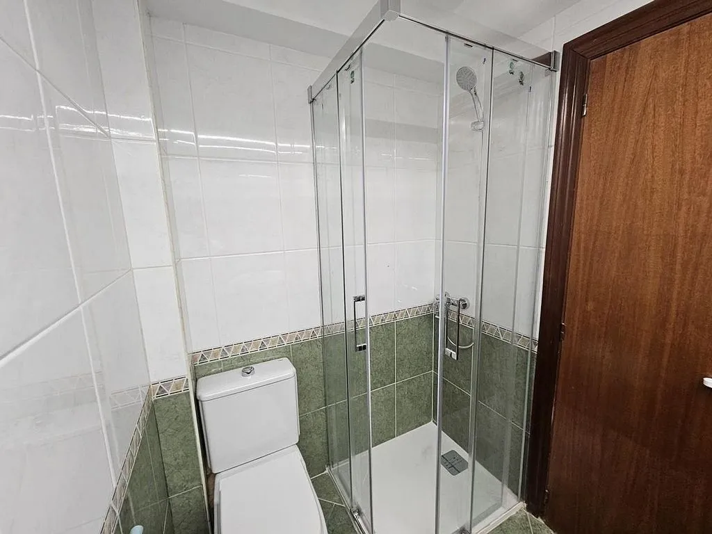 Salles de bain - Fully Renovated Student Flat in Valencia
