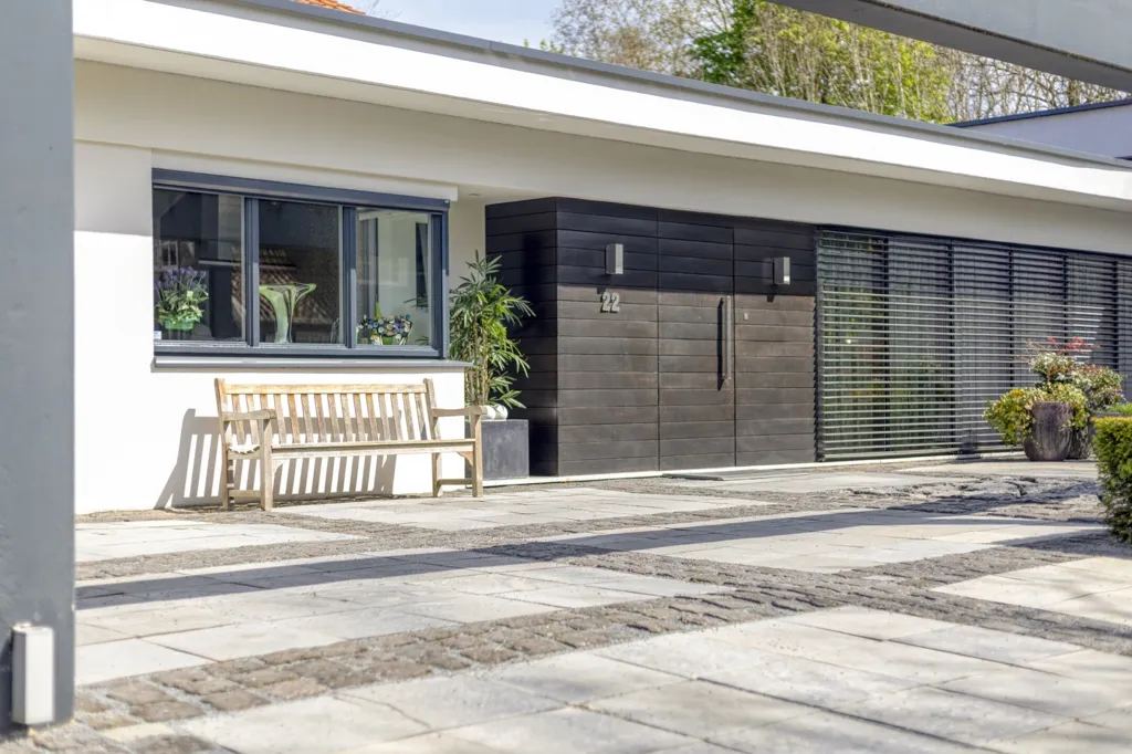 Jardin - Dual Living Villa with Spa in Borne
