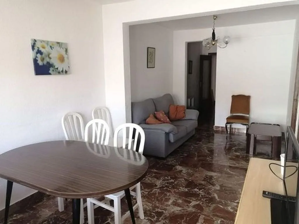 Salle à manger - Student Flat with Terrace in Granada's Realejo