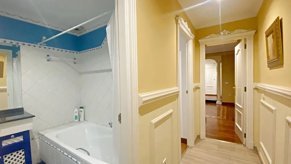 Salles de bain - Luxury Flat with Central Alicante Location