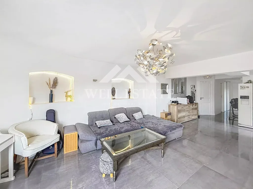 Séjour - Appartement Villa avec Piscine et Vue Panoramique à Nice