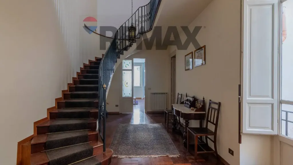 Toad - Two-Level Apartment with Balcony in Palermo