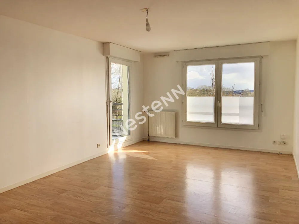Pièces - Appartement 3 Pièces avec Balcon à Quimper
