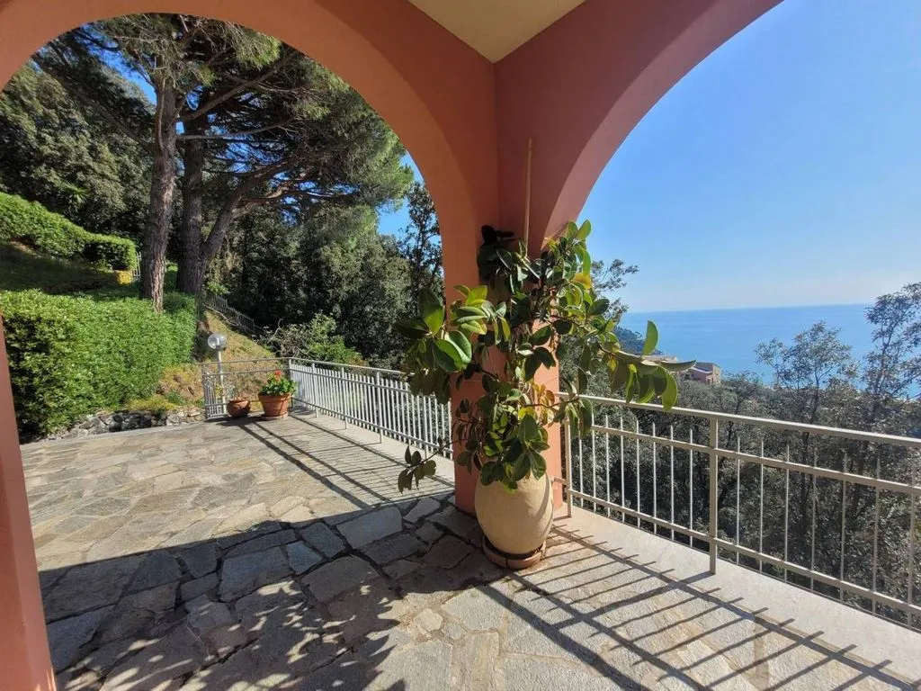 Terrass - Luxury Villa with Panoramic View in Bonassola