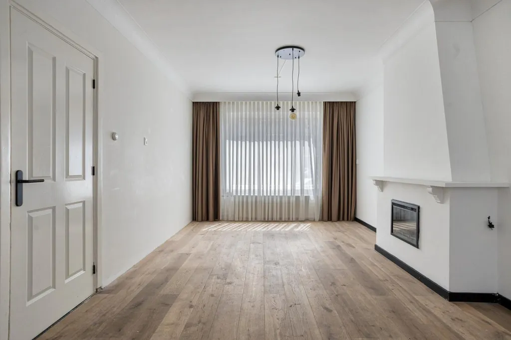 Séjour - Starters' House with Garden in 's-Hertogenbosch