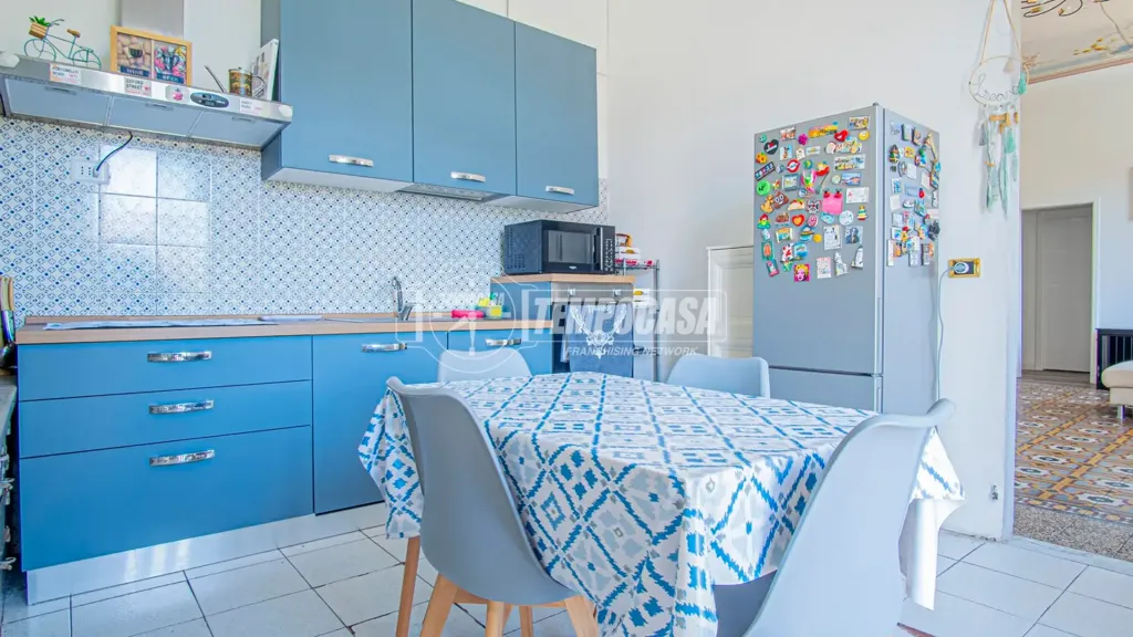 Cucina - Historic Apartment with Balcony in Lavagna