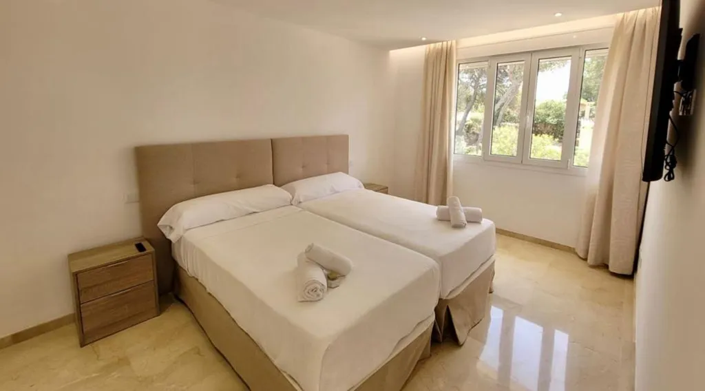 Chambres - Finca with Pool and Views in S'Aranjassa