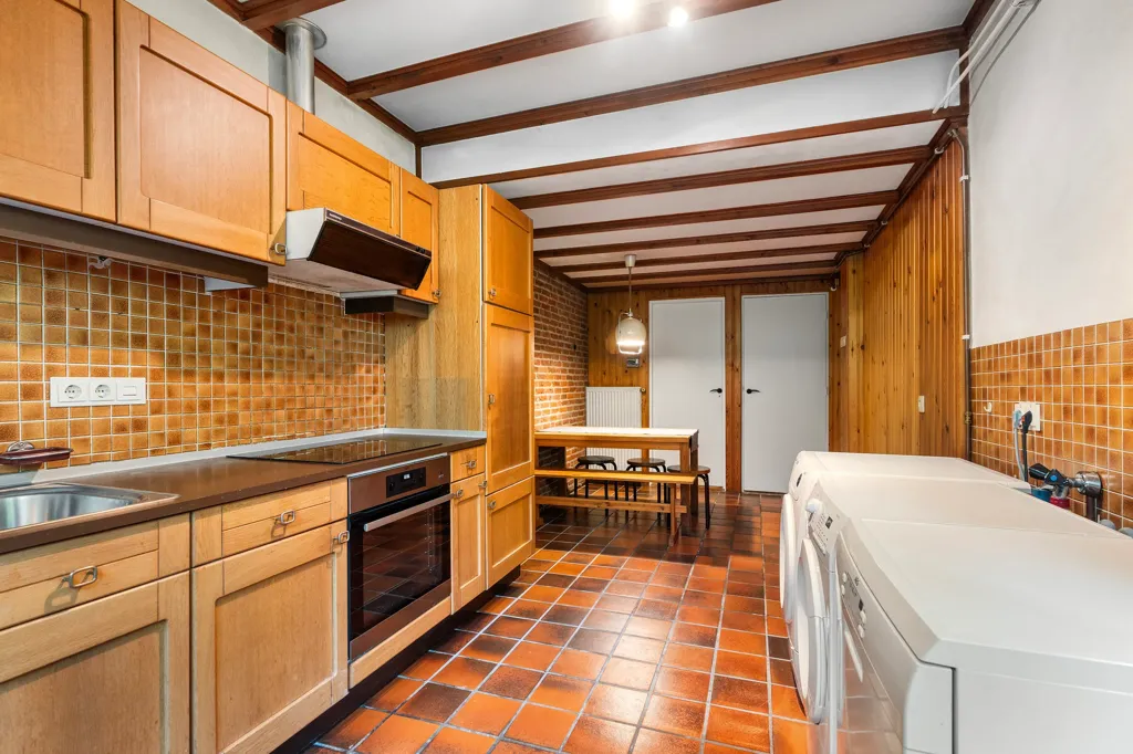 Cuisine - Extended Semi-detached House with Garden in Velp