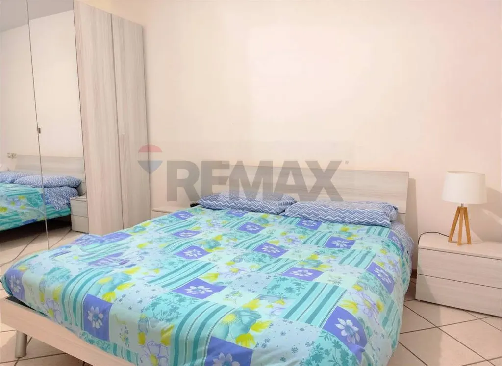 Chambres - Modern Triplex with Terrace in Loreto Aprutino