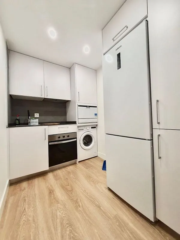 Cuisine - Furnished Studio in Lavapiés, Madrid