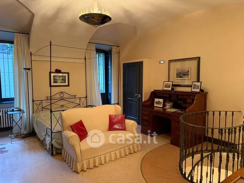 Chambres - Charming Triplex in Historic Building, Turin