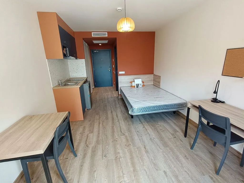 Chambres - Student Studio with Air Conditioning in Poblats Marítims