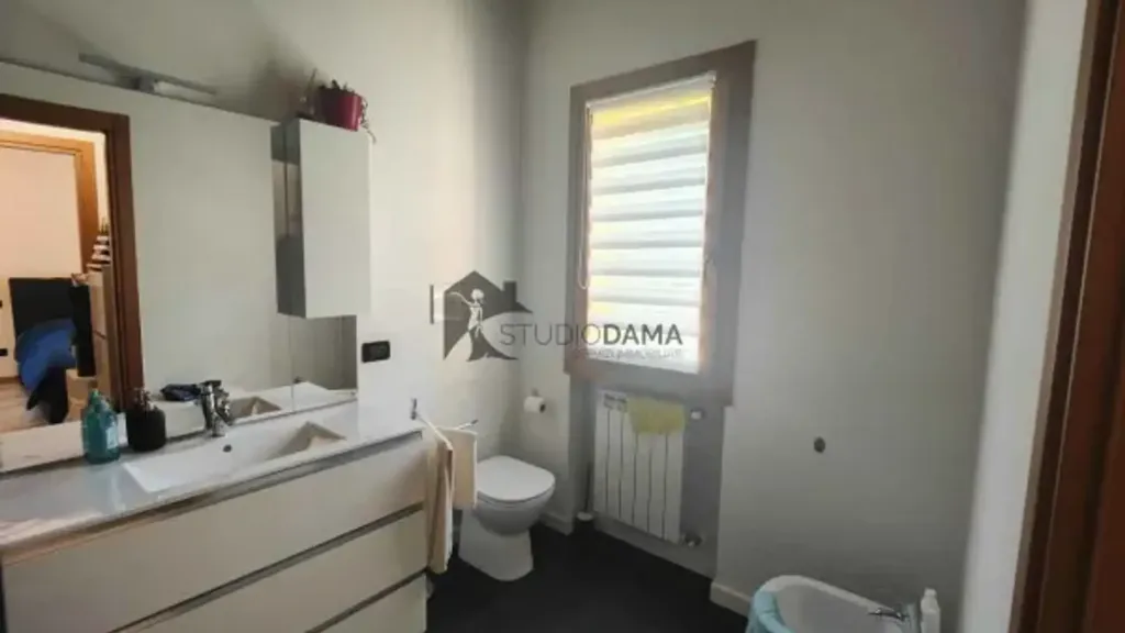 Bagni - Duplex with Terrace in Vobarno Centre