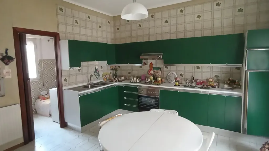 Cuisine - Central Apartment with Balconies in Ragusa