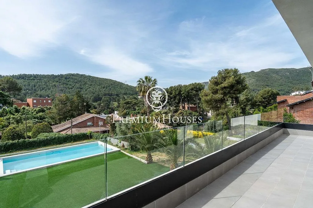 Piscine - Contemporary House with Pool in Gavà