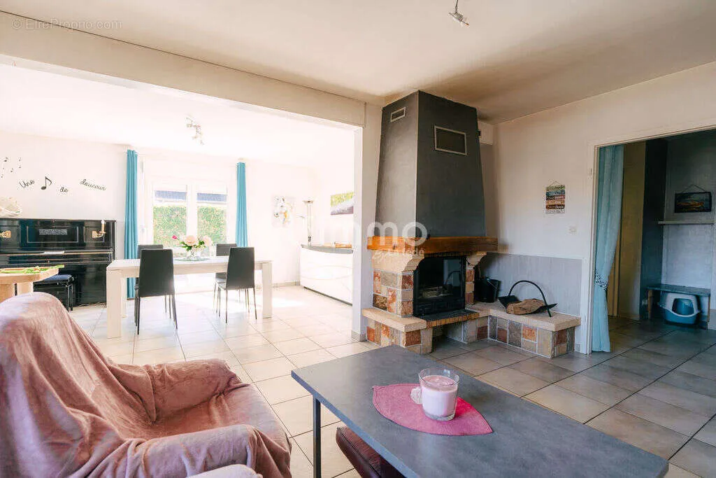 Elutuba - Charming House with Terrace in Rixheim