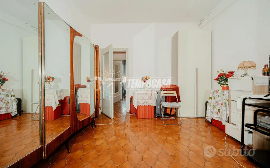 Söögituba - Spacious Triplex with Cellar in Vigevano