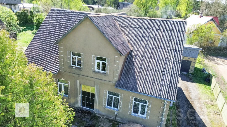 4-toaline maja asukohas Valka un raj.