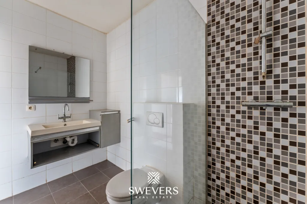 Vannitoad - Compact Apartment with Central Location in Halen