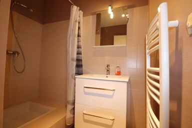 Bagni - Student Studio with Balcony in Annecy