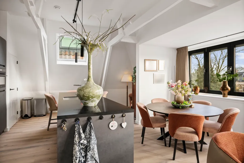 Söögituba - Luxury Penthouse with IJssel View in Deventer