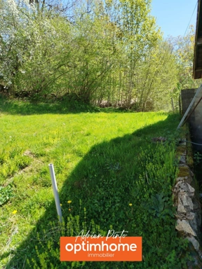 Aed - Renovatable House with Garden in Arconsat