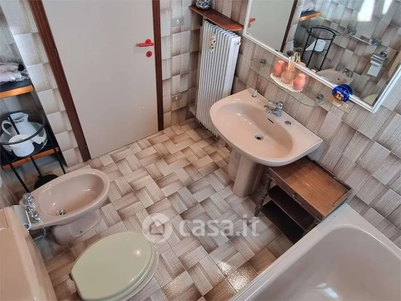 Salles de bain - Semi-detached House with Garden in Latisana