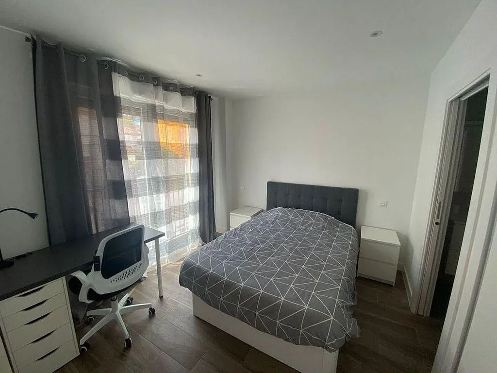 Chambres - Modern Flat with Balcony in Campo Street