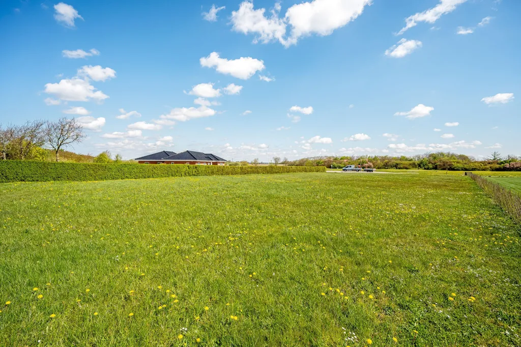 Jardin - Year-Round Plot with 5G Coverage in Nørre Nebel