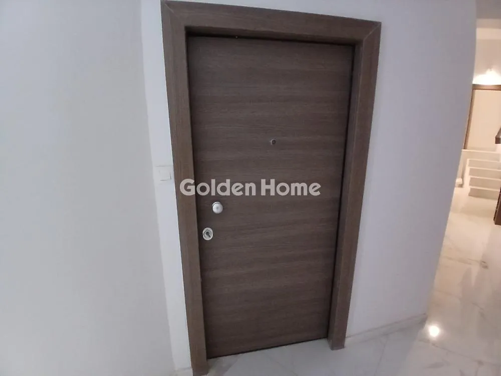 Entrée - Modern Flat with Park View in Thessaloniki Centre