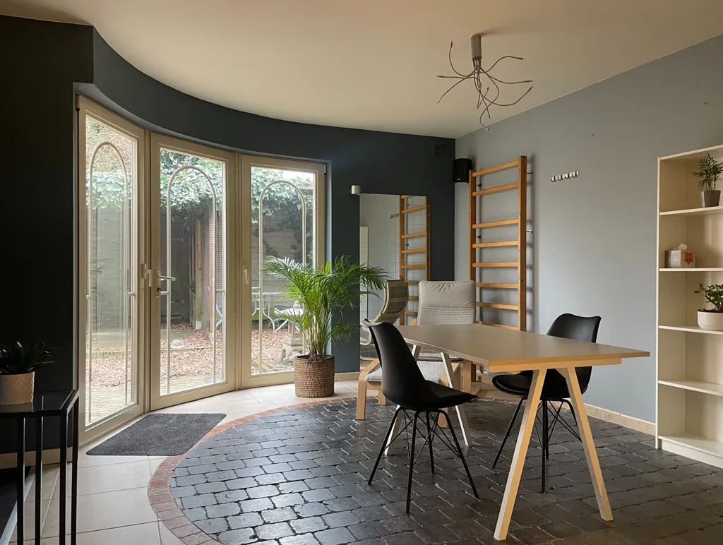 Salle à manger - Pratique à Louer avec Terrasse à Zwijndrecht