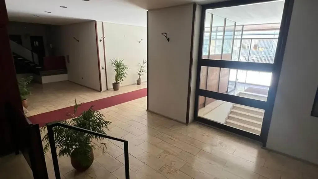 Esik - Two-Level Apartment with Terraces in Villabianca, Palermo