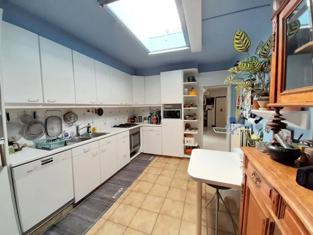 Kitchen - Mixed-Use House with Garden in Nijlen