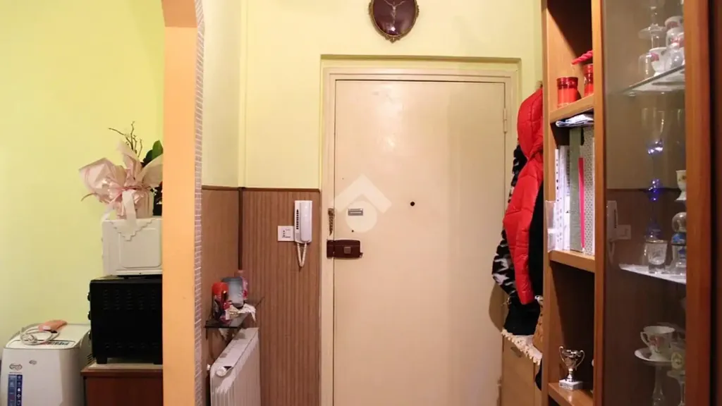 Esik - Fully Rented Flat with Balcony in Meldola