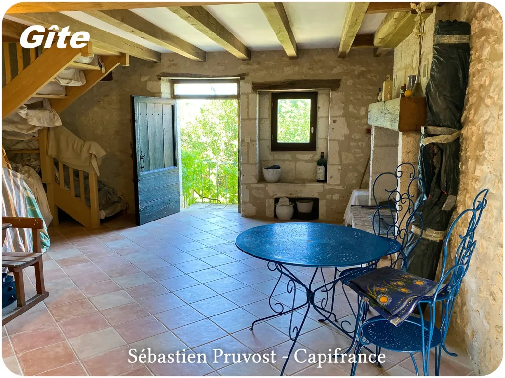Elutuba - Stone House with Gîte in Champagnac de Belair