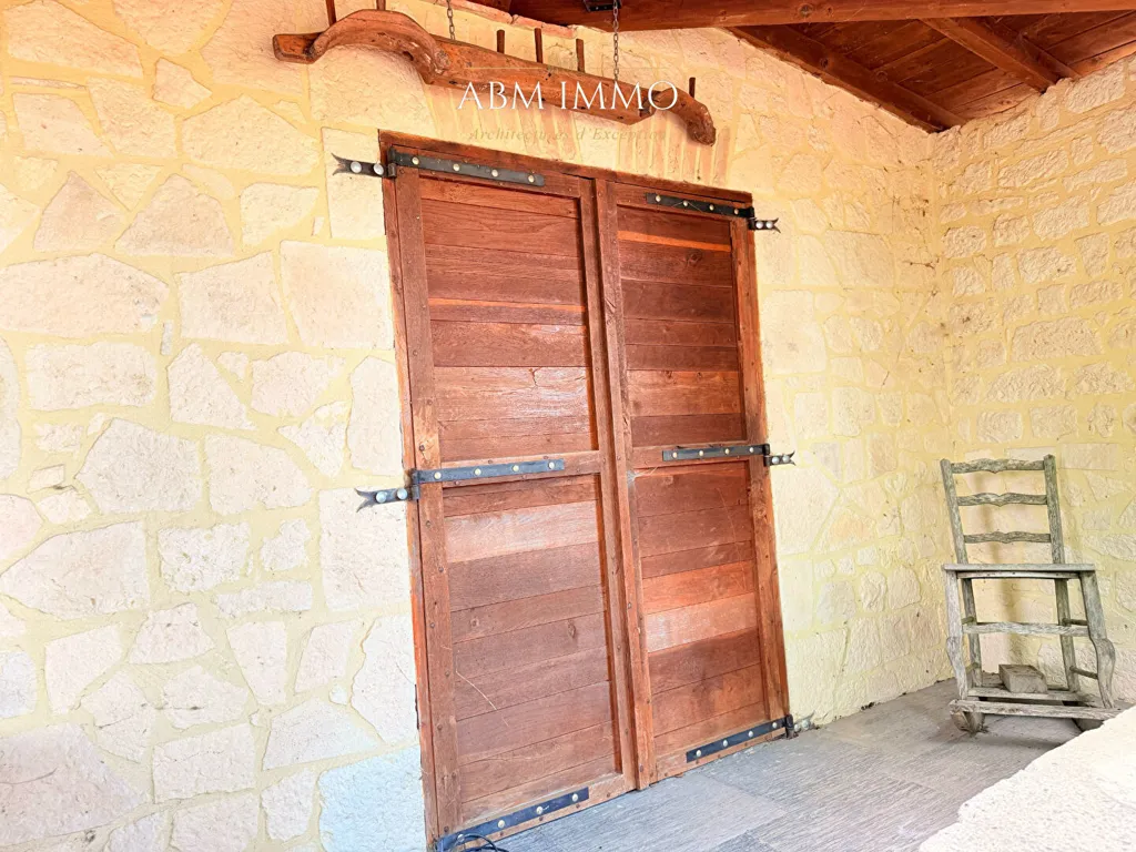 Lavanderia - Character House with Workshop in Naussannes
