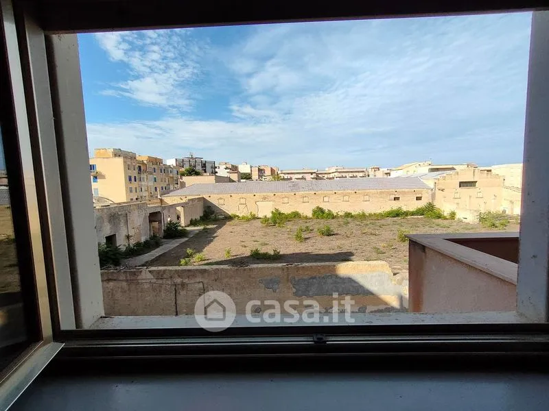 Pièces - Quadruplex with Balconies in Marsala Centre