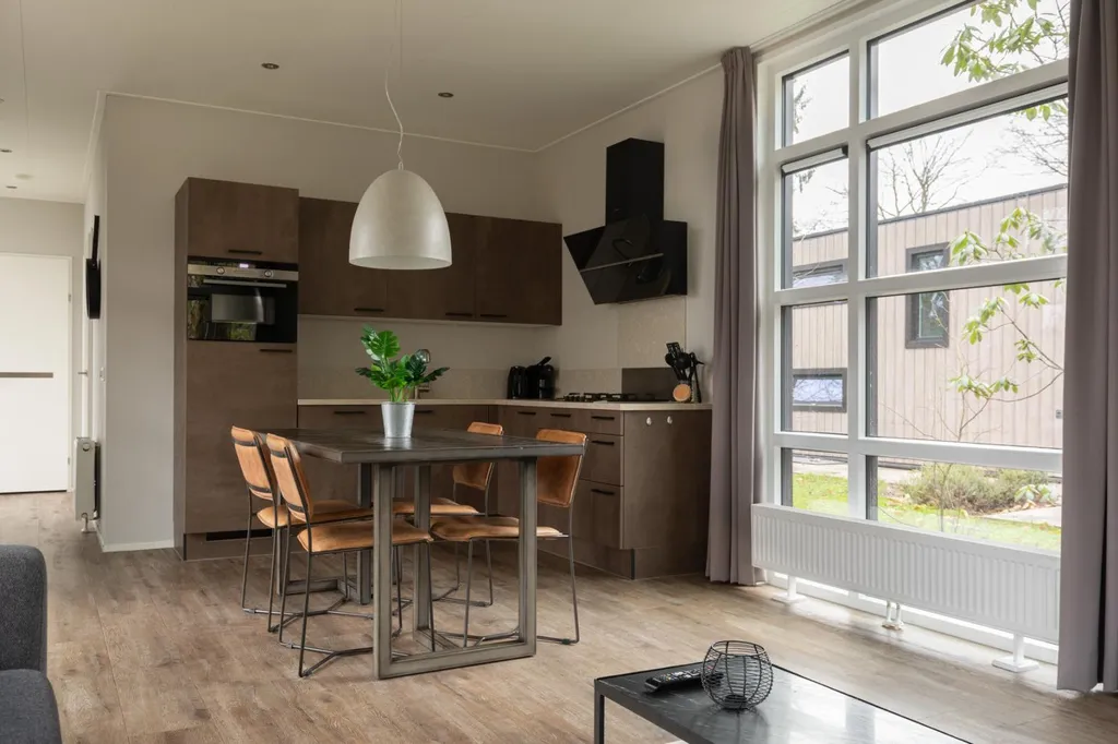 Salle à manger - Modern Chalet with Garden in Lunteren