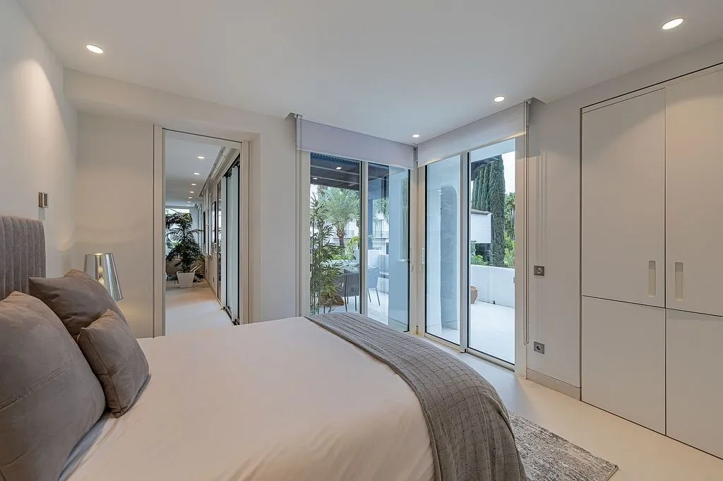 Magamistoad - Duplex with Pool in Marbella's Golden Mile